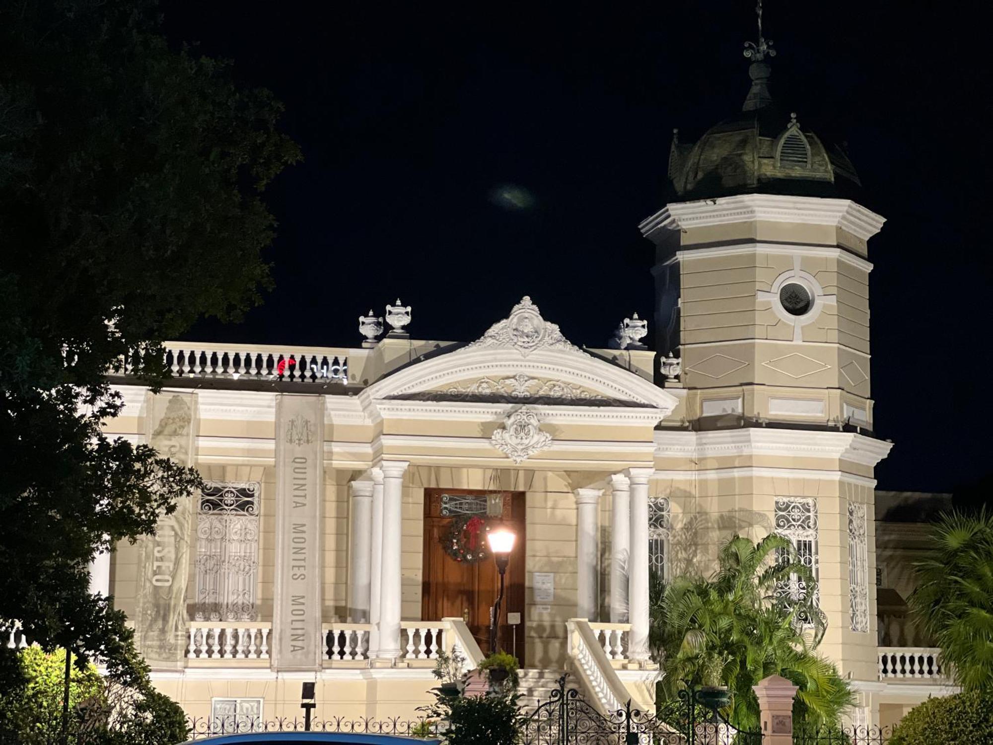 Casa Descanso Maya Con Alberca Privada, A 10 Min Del Aeropuerto メリダ エクステリア 写真