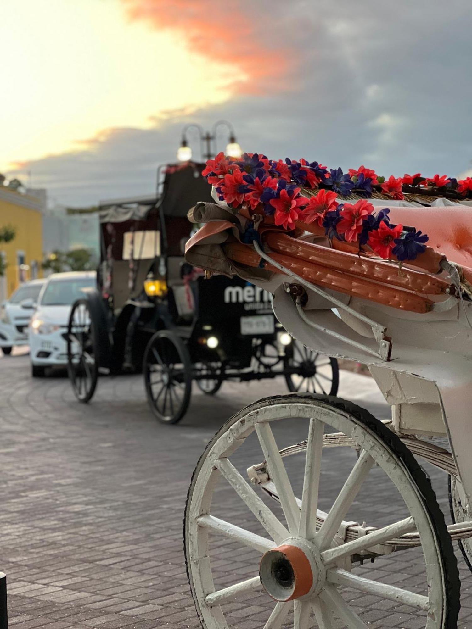 Casa Descanso Maya Con Alberca Privada, A 10 Min Del Aeropuerto メリダ エクステリア 写真